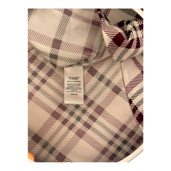 Express V-neck blouse Size:S and one crew neck size:xs - Picture 11 of 16